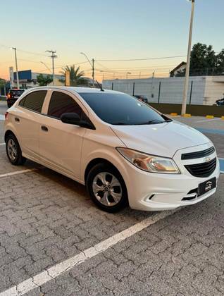 CHEVROLET ONIX 1.0 MPFI JOY 8V FLEX 4P MANUAL CHEVROLET ONIX 1.0 MPFI JOY 8V FLEX 4P MANUAL